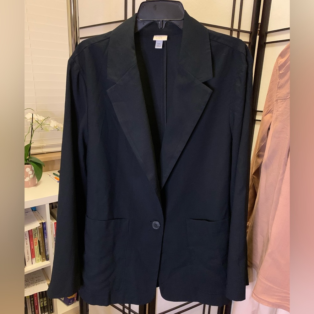 Black blazer 🖤🖤